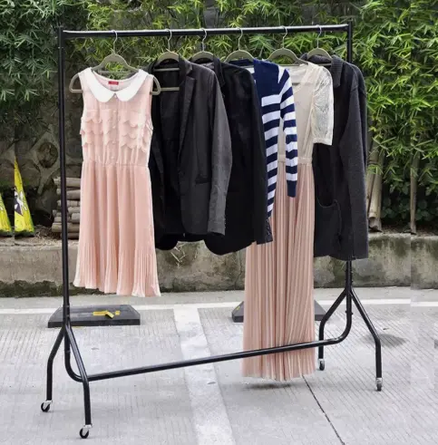 Product Introduction of 5x4ft Heavy Duty Garment Rail Hanging Clothes Home Portable Retail Display Stand 3