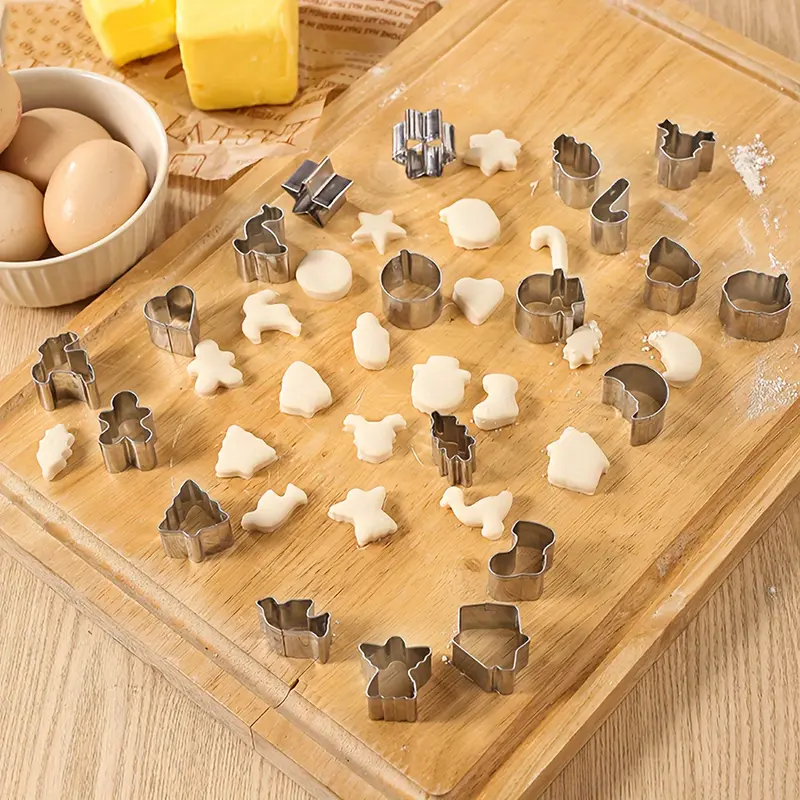 20pcs Christmas Cookie Cutter Set - Stainless Steel Mini Cutters with Santa, Reindeer & Snowman Shapes for Holiday Baking 2