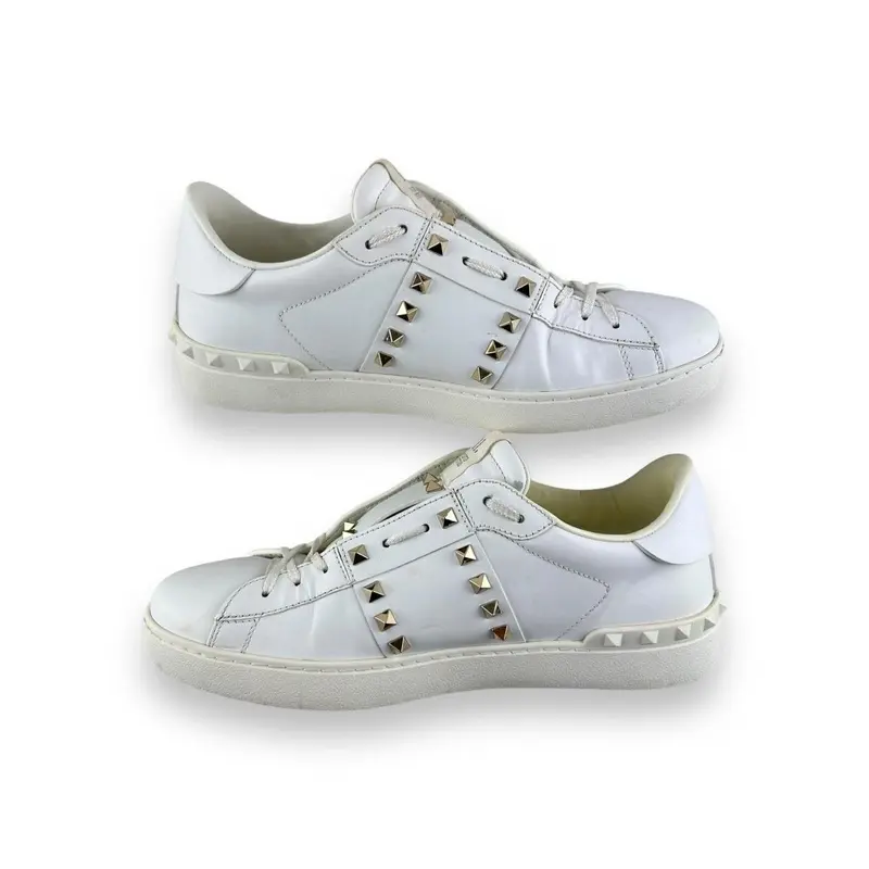 Pre-Owned Valentino Open White UK 9 / EU 43 2