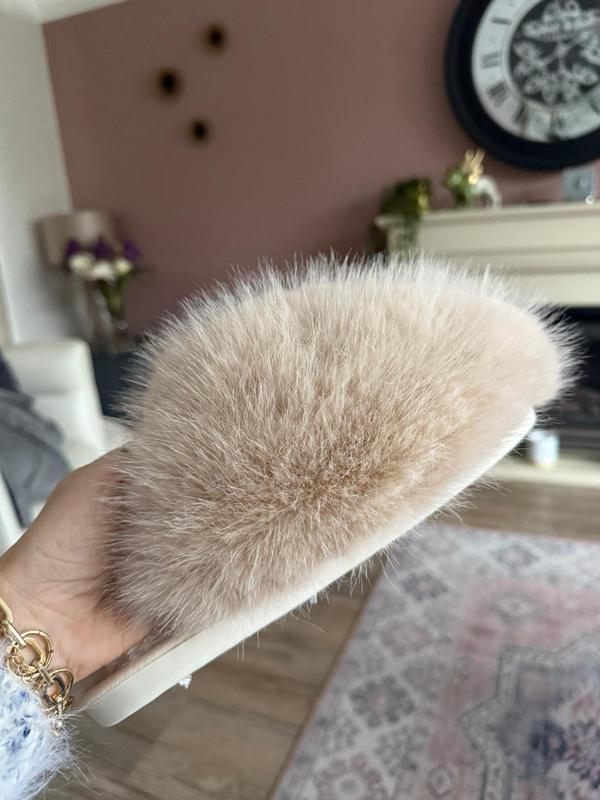Extreme Fluffy faux Fur Slippers Women Footwear comfort Stylish Soft 2