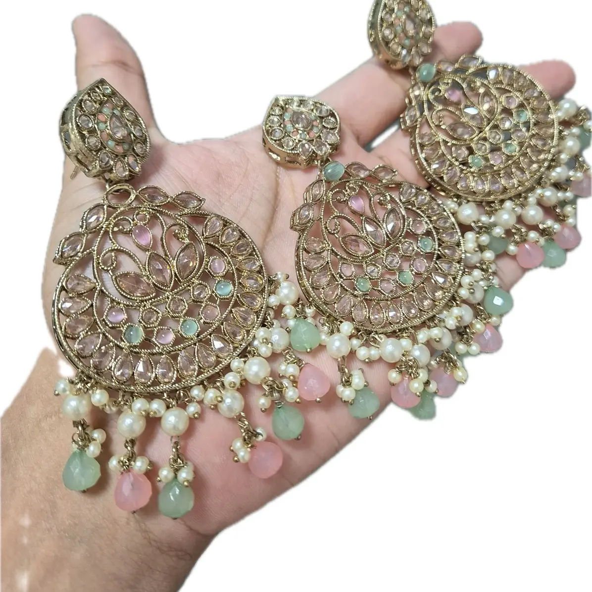 Indian Jewellery - Earrings with tikka for any occasion