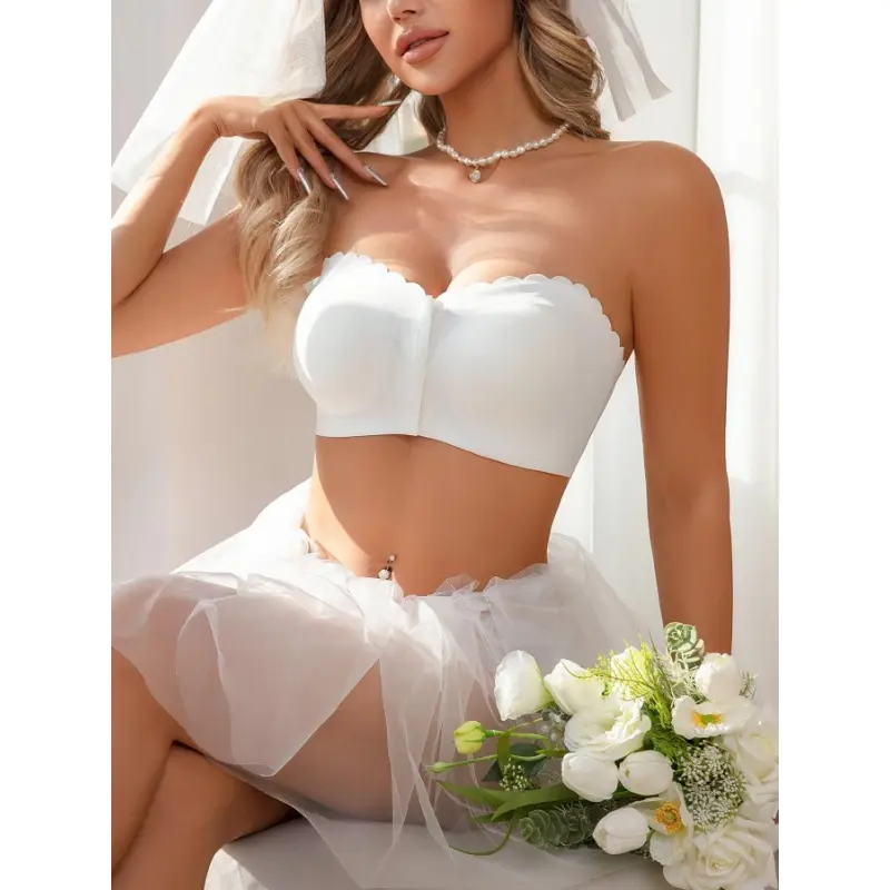 Women's Solid Scallop Trim Hook & Eye Front Wireless Bandeau Bra, Comfortable Breathable Seamless Strapless Bralette for Daily Wear, Lingerie Top for All Seasons Womenswear Bridal Basic Black Minimalist 4