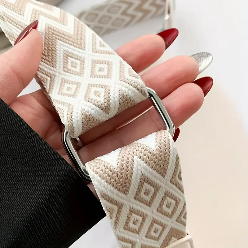 Trendy Soft Women'S Casual Waist Bag, Saddle Bag, New Stylish Versatile Chest Bag, Single Shoulder Crossbody Bag, Perfect for Travel And Carrying a Phone. 5
