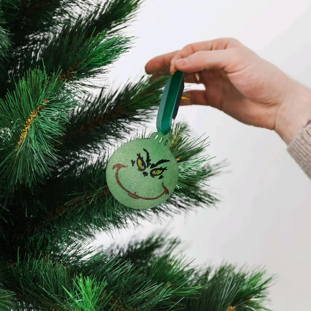Handmade Grinch Christmas Baubles - Unique Custom Engraved Names Decoration Decor - Tree, Gift