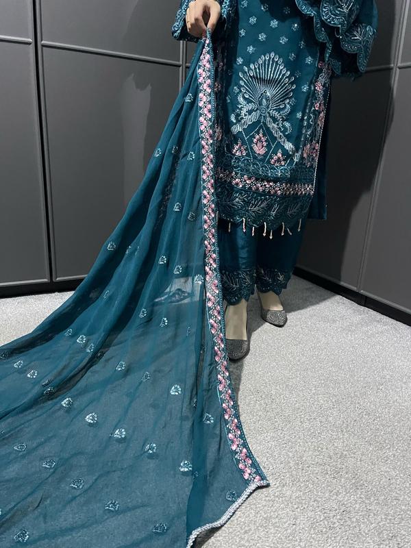 TEAL 3Pc Embroidered Chiffon Collection With Embroidered Chiffon Dupatta 2