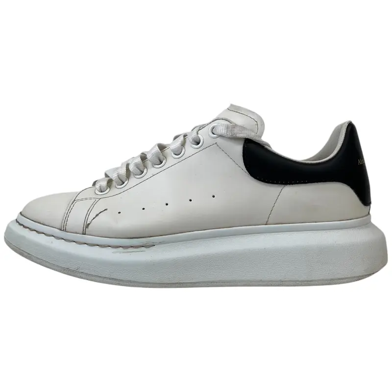 Preowned Alexander McQueen Men's Oversized Low Trainers White Size EU 43.5 / UK 9.5 3