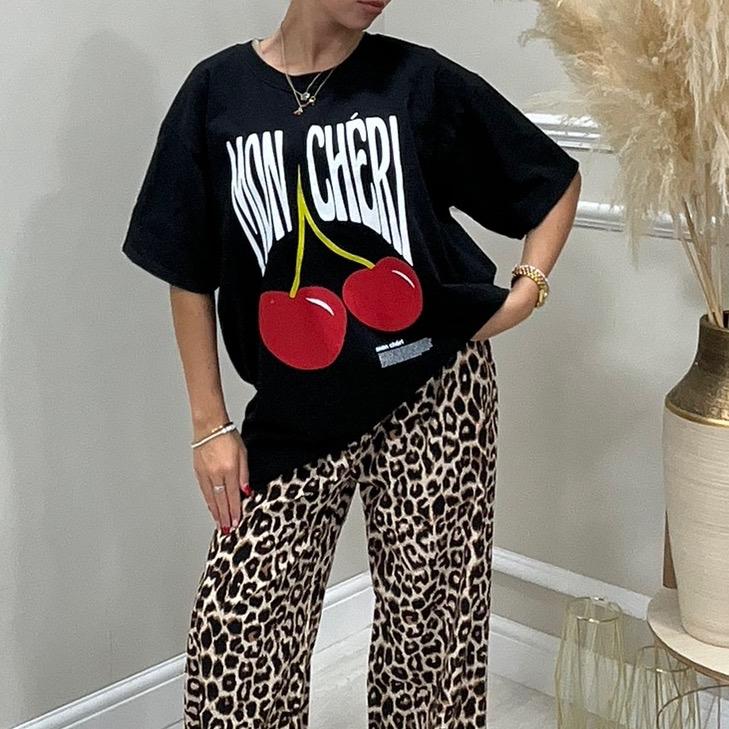 MON CHERRY OVERSIZED T-SHIRT Womenswear 4