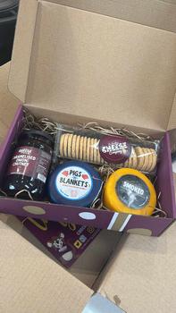 Product Review of Four Cheese Truckle Gift Box by The Mouse House Cheese Co from g**s 0