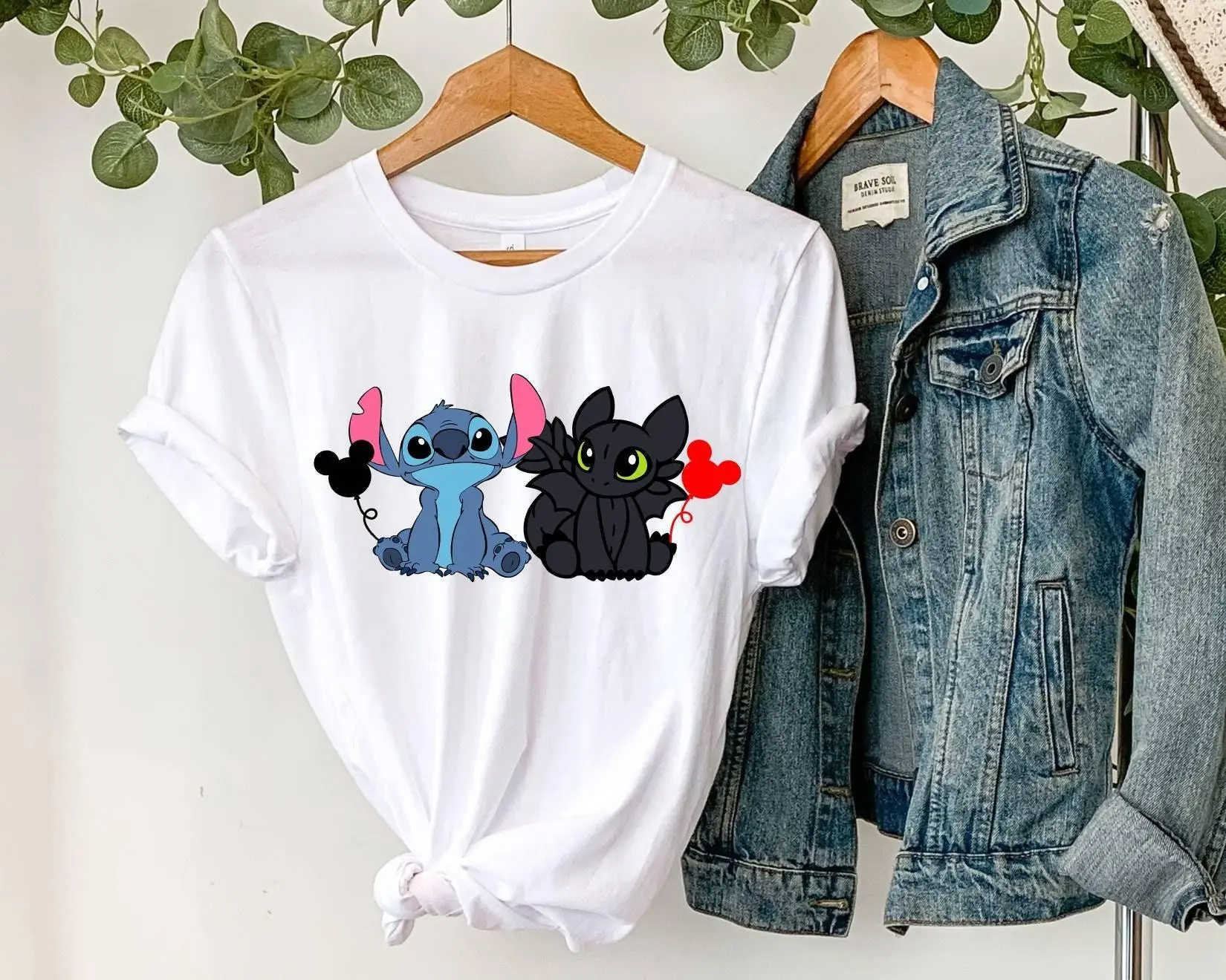 Stltch and Toothless T-shirt, How to Train Your Dragon, Dney Cute T-shirt, LiIo and Stltch, Dney Family T-shirt