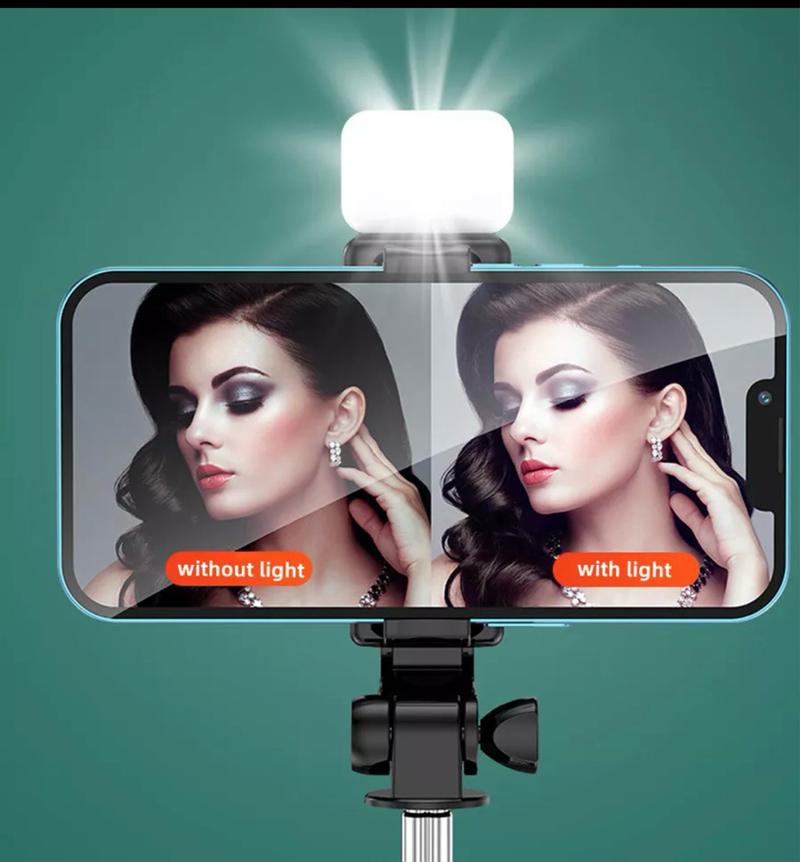 Product Introduction of Remote Selfie Stick Tripod with Fill Light Phone Desktop Stand Holder Universal 3