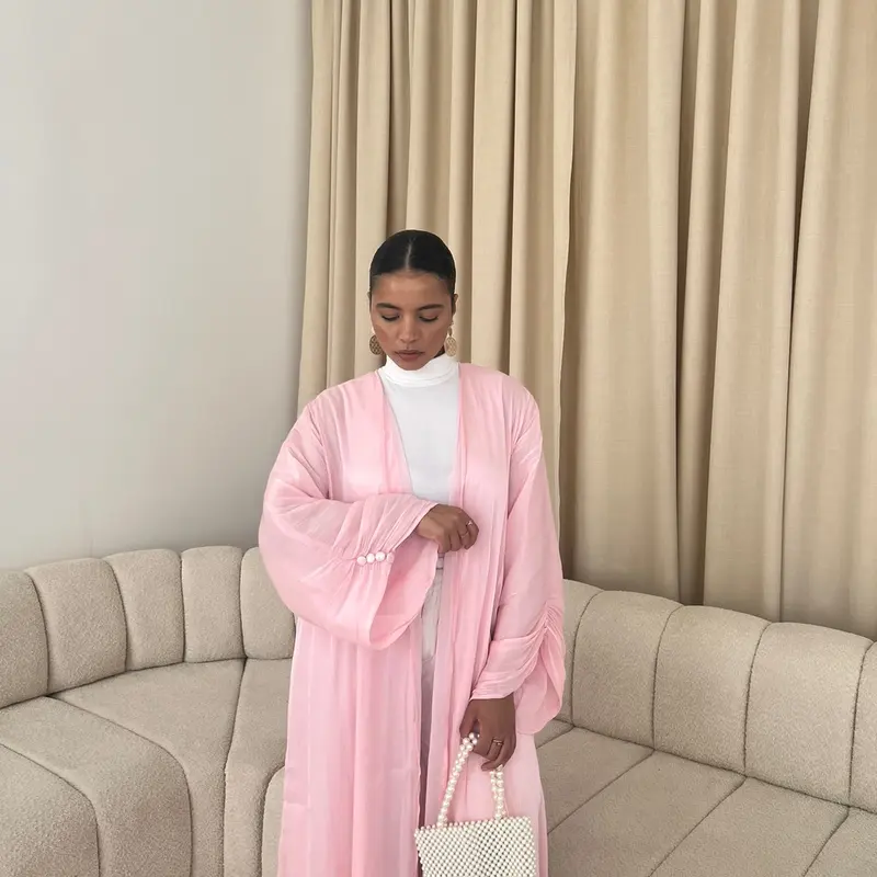 Pink Shimmer Button Sleeve Abaya 1