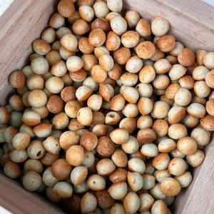 Natural Handmade Peanut Butter Balls for Dogs - Gluten Free - Perfect for Treat Time