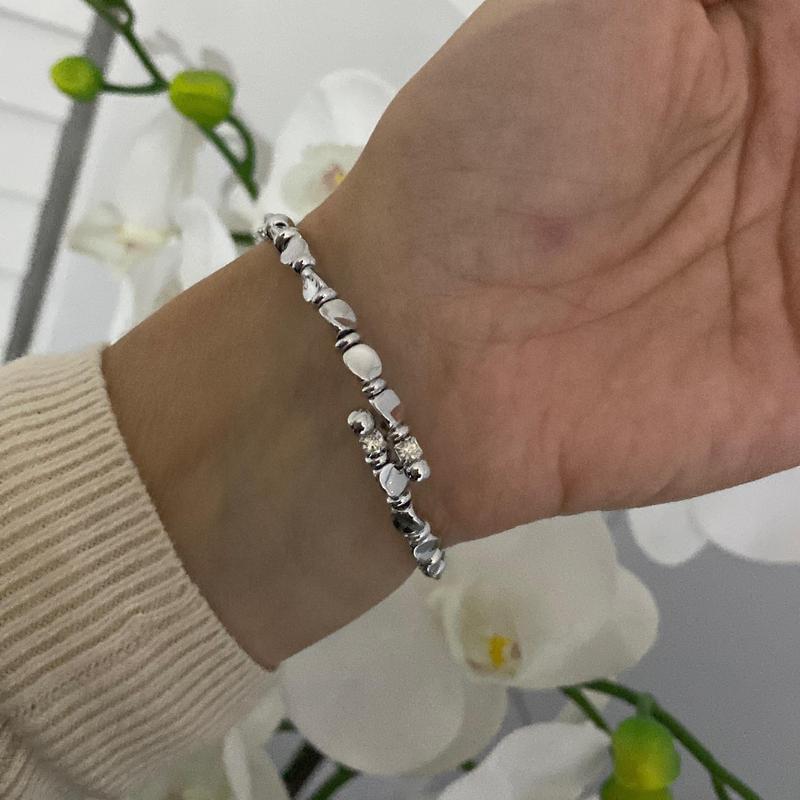 Oval Crystal row flexible bracelet in silver, rose gold or gold P28 3