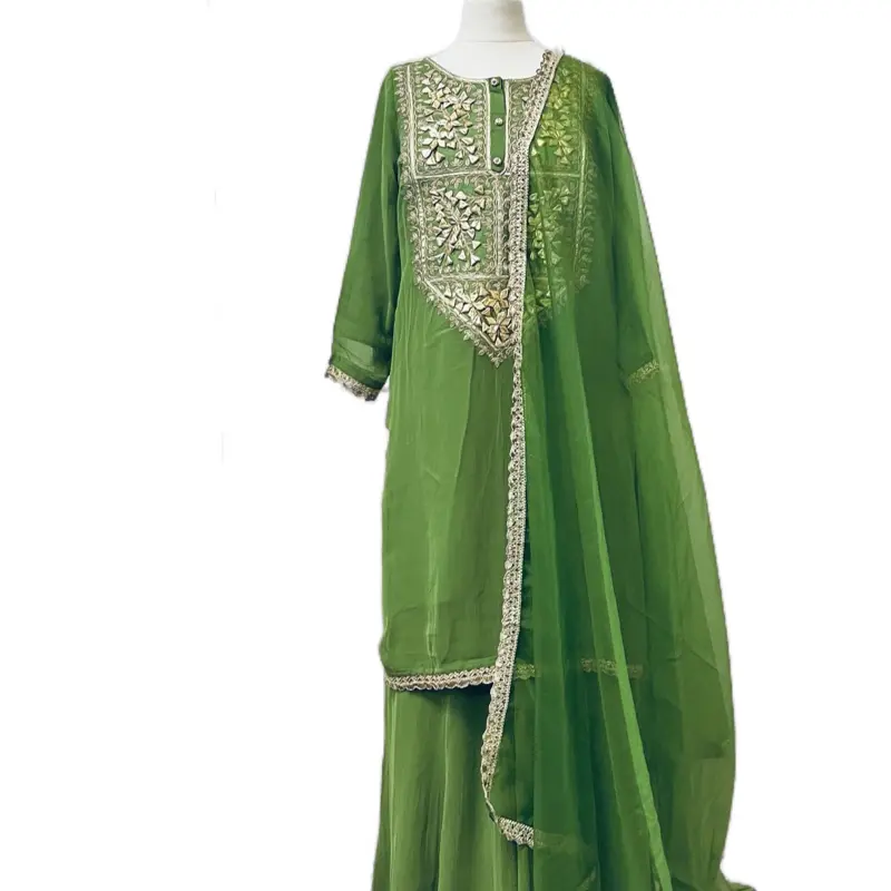 Traditional Asian Kurta Set for Women