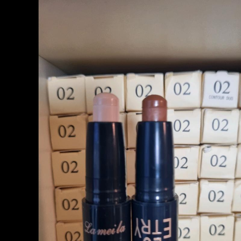 Bronzer Concealer Stick , Conturing Highlighting Pen , Facial Shadow & Bronzer Makeup Stick Creamy Color Coffee Correcting Cosmetic 01 Natural + Light Coffe 5