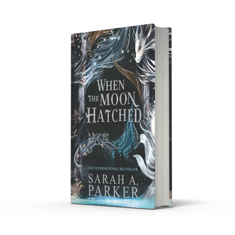 When the Moon Hatched (The Moonfall Series, Book 1)  MAGIC. DRAGONS. ROMANCE. THE No.1 BESTSELLING FANTASY PHENOMENON  by Sarah A. Parker 0