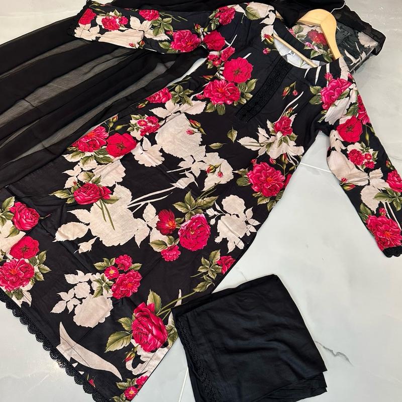 Floral linen Hit design Pakistani 3pc suit 4
