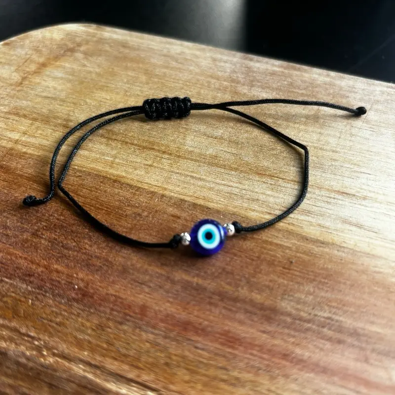 Evil Eye Bracelet for Men and Women - Fashion Accessory 1
