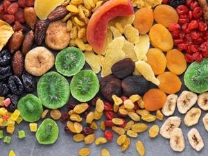 Tiktok Viral Pick & Mix Box of Dried Fruits and Nuts - Delight in Diversity - Customise Dried Snack driedfruit driedmango driedfruits Natural Dry