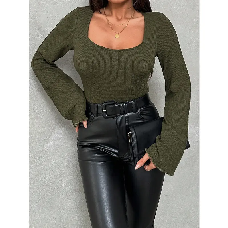 Women's Slim Fit T-shirt With A Large Round Neck And Flare Sleeves[S12] office  outfit protect  dolls  shirt wear  or  tear  outfits lemontop  season women's  shirts ladies  tshirt oversized shortsleeve  love  exchange shidou  ryusei tops franco  merch  с 0
