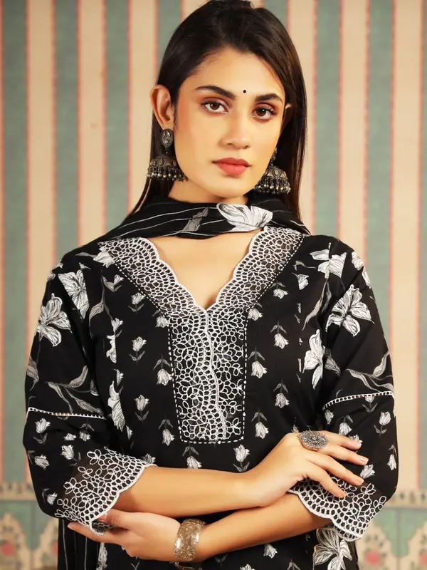 Pure Cotton Black 3 pieces suit Indian Ladies Dress 1