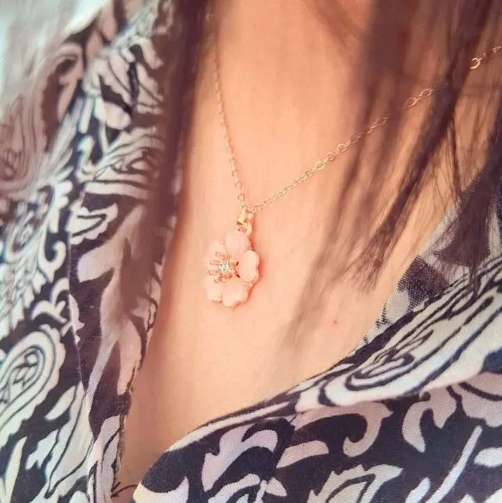 necklaces with earings