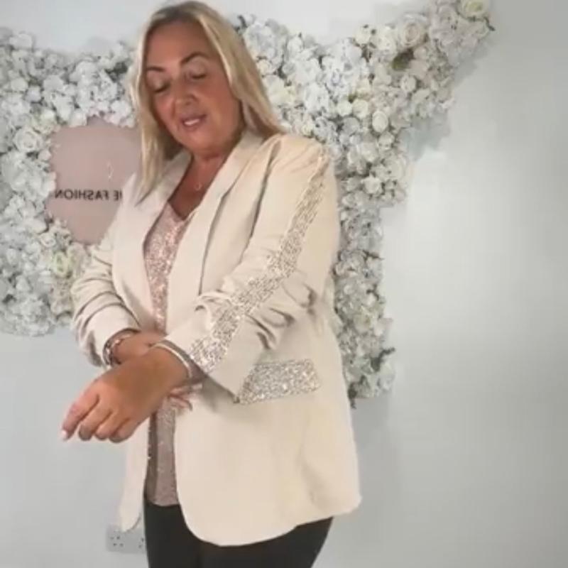 Sequin edged ruched sleeve blazer 3