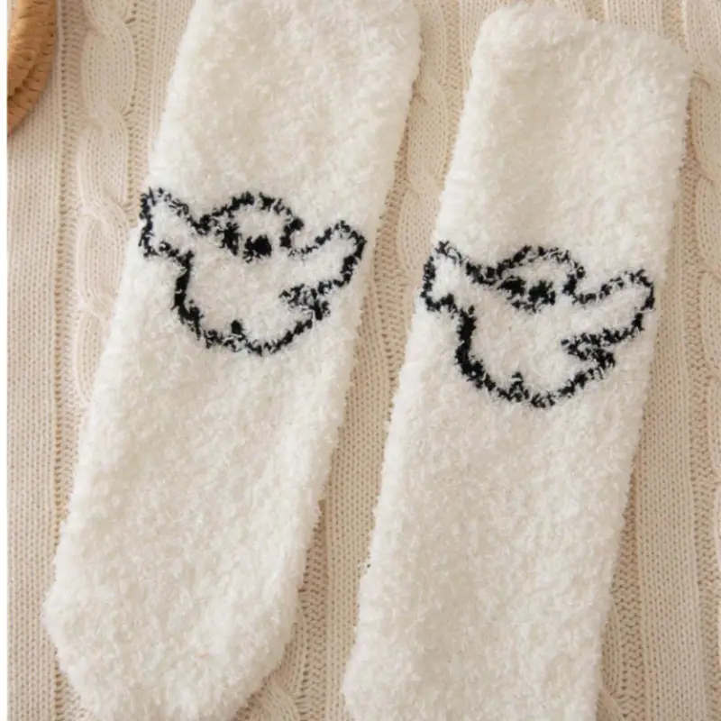 Halloween Fluffy Socks – The Perfect Cozy & Soft Autumn Warmers, Ideal for Boo Basket Filler! 3