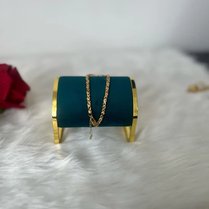 Women's 24k Gold Plated Bracelet - Fashion Accessory
