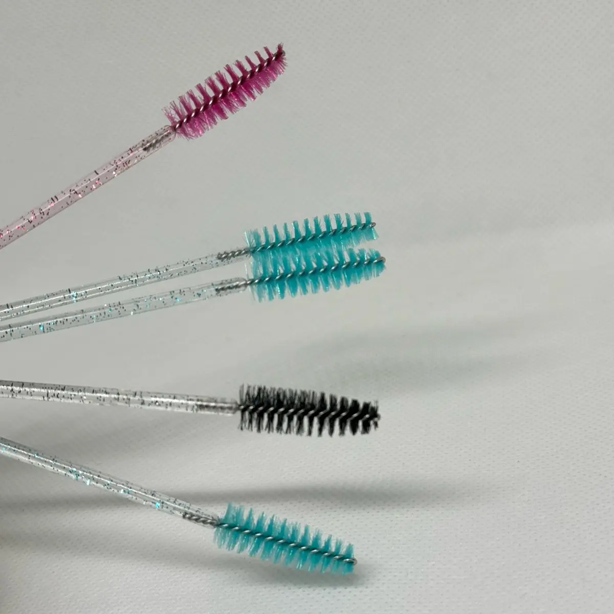 4Pcs Random Spoolie Makeup Cosmetics
