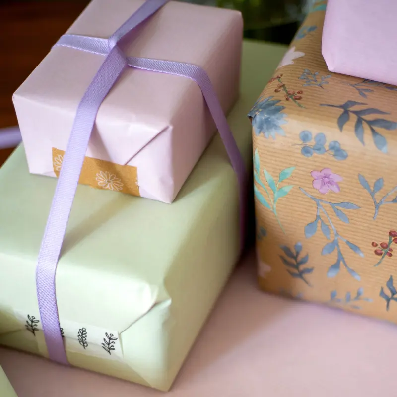 10m roll of Pink & Mint Green Kraft Wrapping Paper (500mm wide) Great for Birthdays, Weddings, Christening Gift Wrap 2