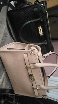 Product Review of Women's Fashionable Crocodile Embossed Tote Bag & Wallet & Clutch Bag, Large Capacity Pu Tote Bag with Shoulder Strap, Casual Trendy Versatile High-quality Daily Commuting  Bag Set from P**a 0