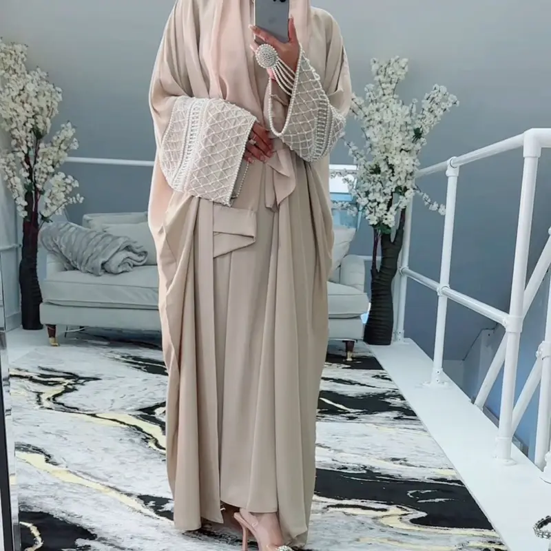 Humaira Abaya 0