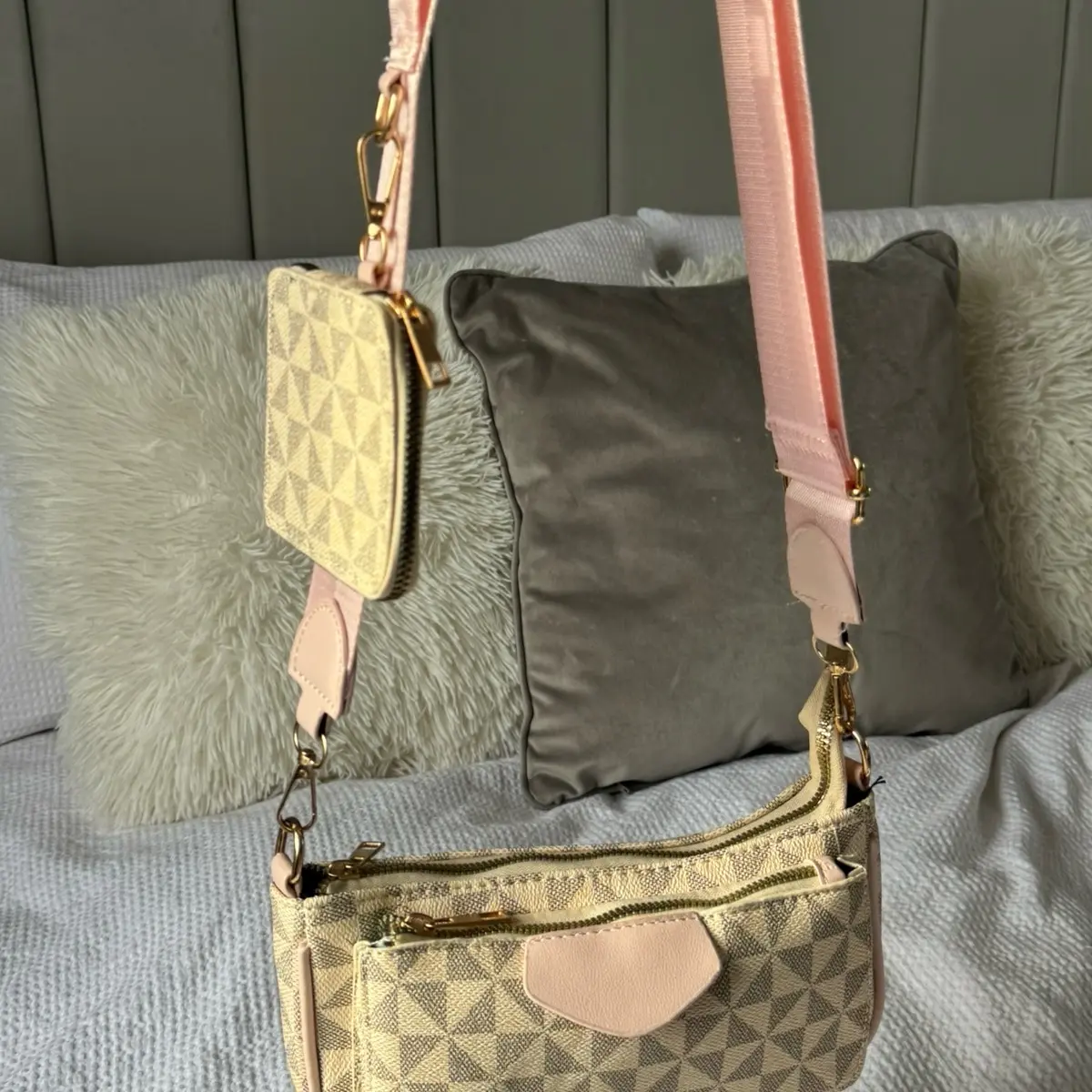 multi-pouchette crossbody bag, with coin purse