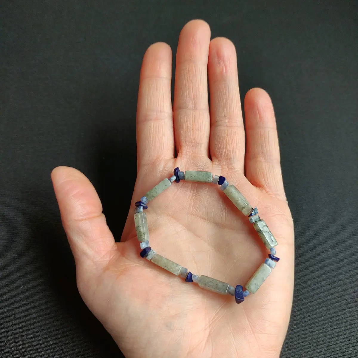 MintWish.You Gemstone Stretch Natural Boho Chakra Colour Meditation Bracelet - Indigo, 15cm circumference