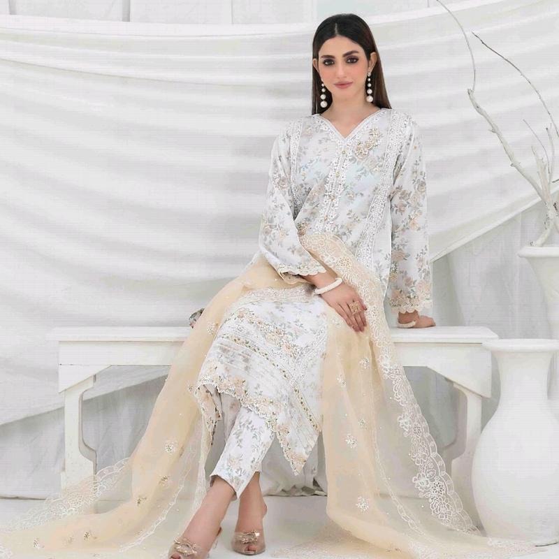 SEHBA Emberoidered collection 4piece stitched in 10 colours and 3 sizes with matching clutch 1