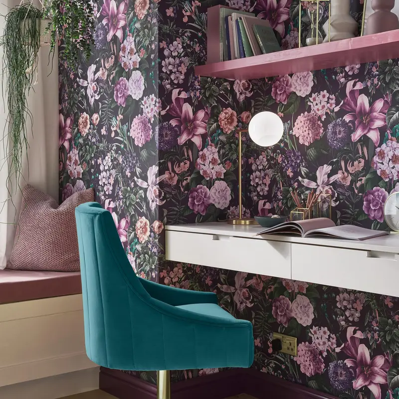Graham & Brown Glasshouse Flora Amethyst Wallpaper | Purple Wallpaper | Floral Wallpaper | Eco-friendly Wallpaper 4