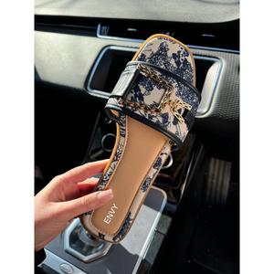 DARLA CHINOISERIE PRINT BUCKLE SLIDERS