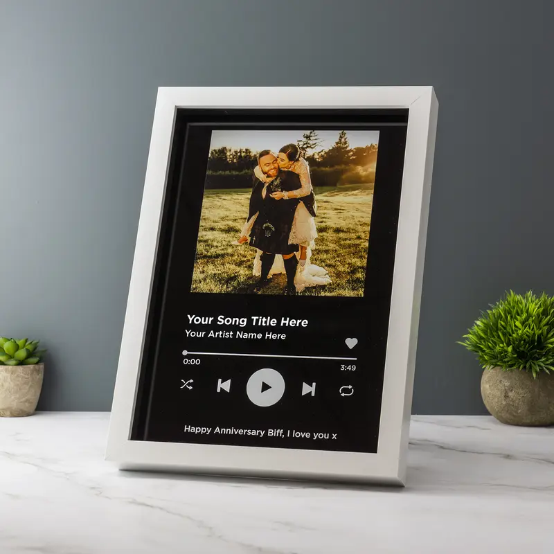 Personalised Song Plaque With Stand Music Plaque Playlist, Any Photo / Song Photo Music Gift 4