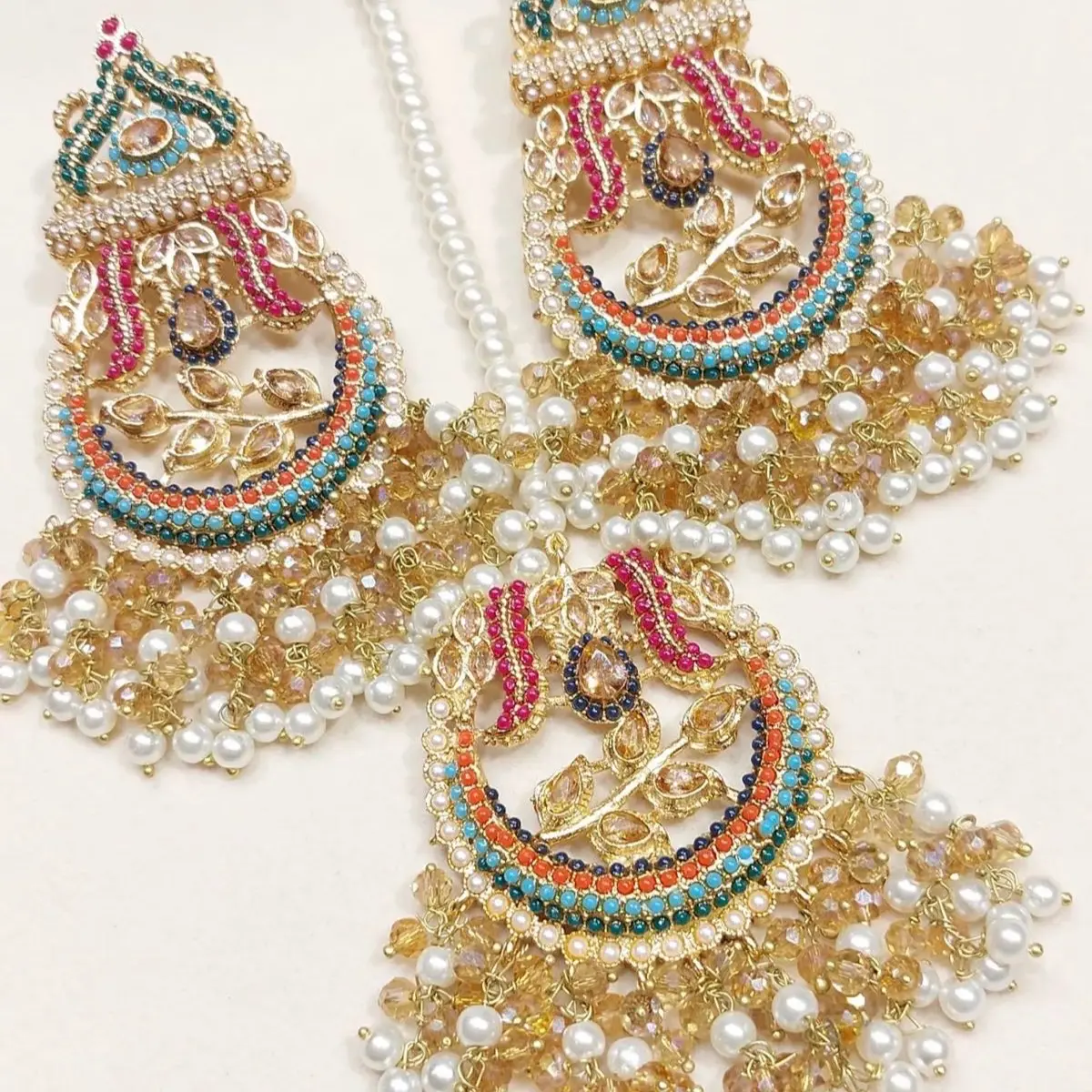 Premium quality Earrings with tikka in 16 colours