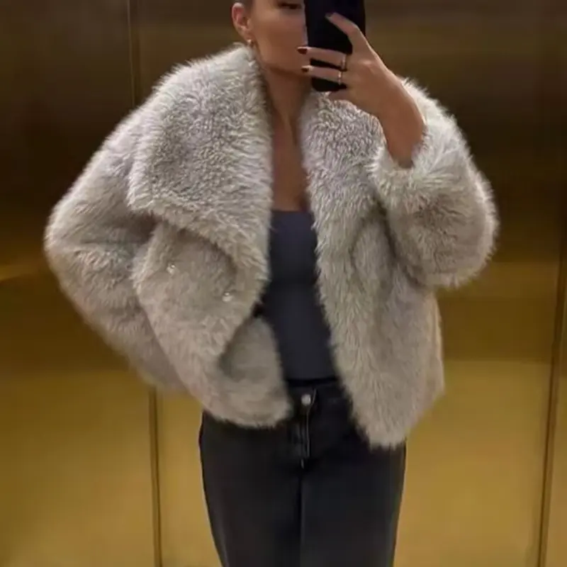 Winter Faux Fur Coat 2024 Woman New in coats Autumn Fur Plush Fluffy Jacket Warm Red Gray Black White Fur Coat Outerwears