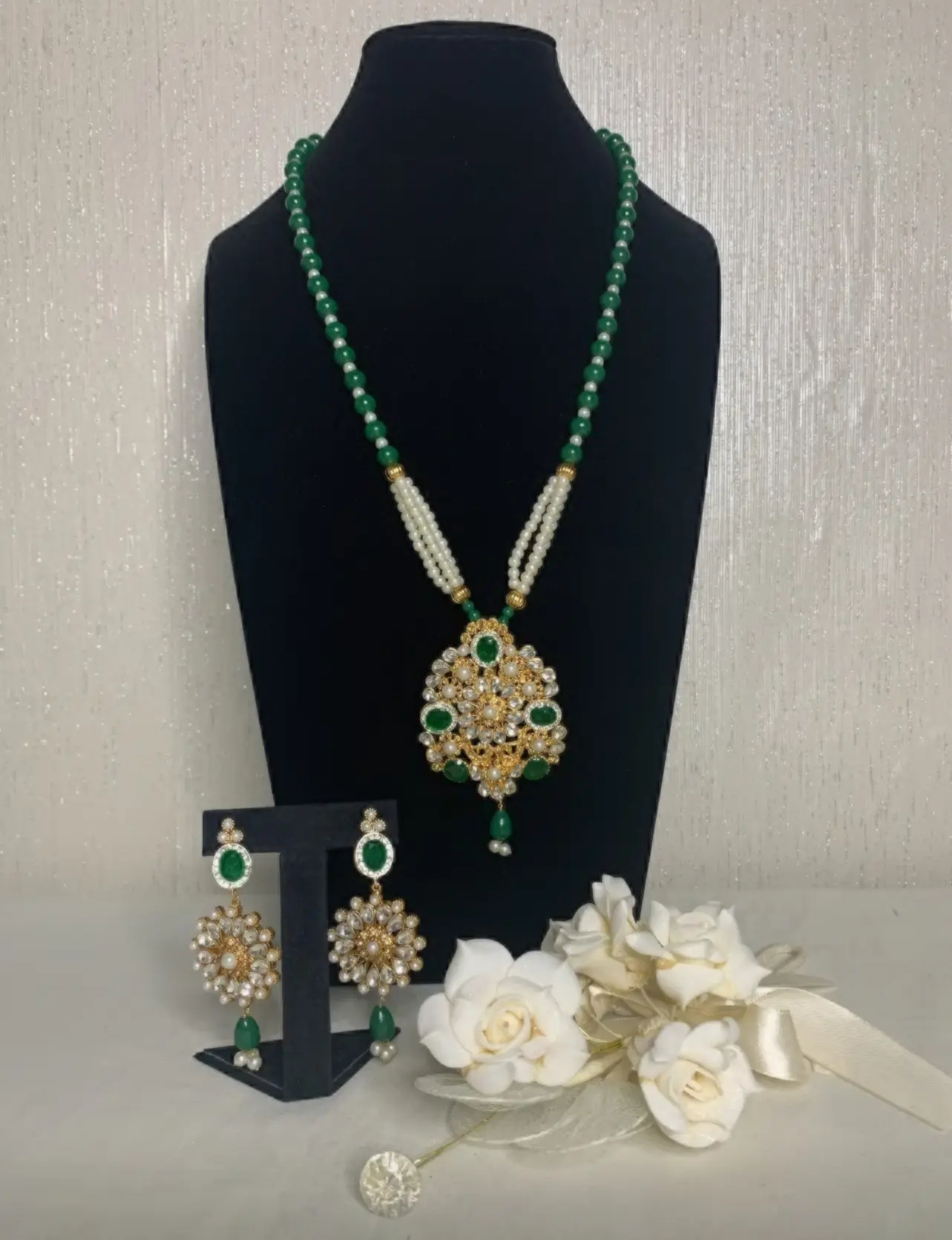 Pearl Mala Set In Green Colour
