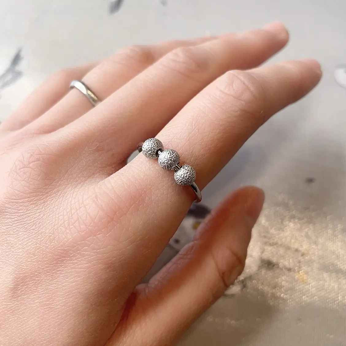 925 Silver Anxiety Ring/Spinning Ring/Fidget Ring/Gift Ring/Introvert/Friend/Birthday/Anivesary/ Valetine’s day/ Friend/ Engagement/Mindfulness/Meditation Ring/silver bead