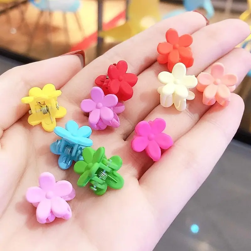 50Pcs Flower Hair Clip 0.51 inch Mini Flower Clips Plastic Hair Claw Clip Small Bangs Hairpin for Women Girls Toddlers 4