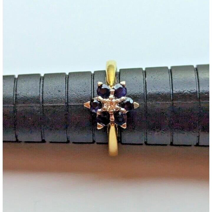18ct Yellow Gold Ring Blue Sapphire and Diamonds Stones UK Ring Size J 4