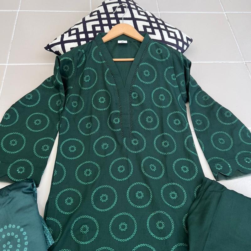 3 pc dhanak fabric Chickenkari long shirt suit with dupatta , organza detailing on daman and sleeves Womenswear 4