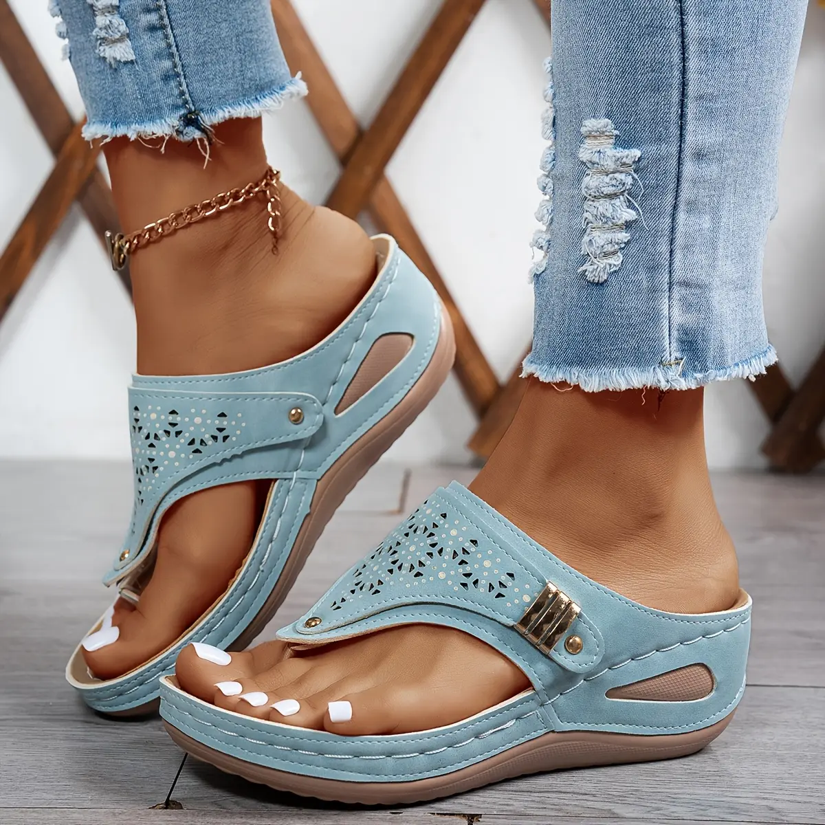 Women'S Fashion Casual Flip Flops, Solid Color Low Heel Open Toe Sandals, All-Season Slip-On with Man-Made Upper/Inner/Sole/Insole, PU Sole - Comfort Footwear