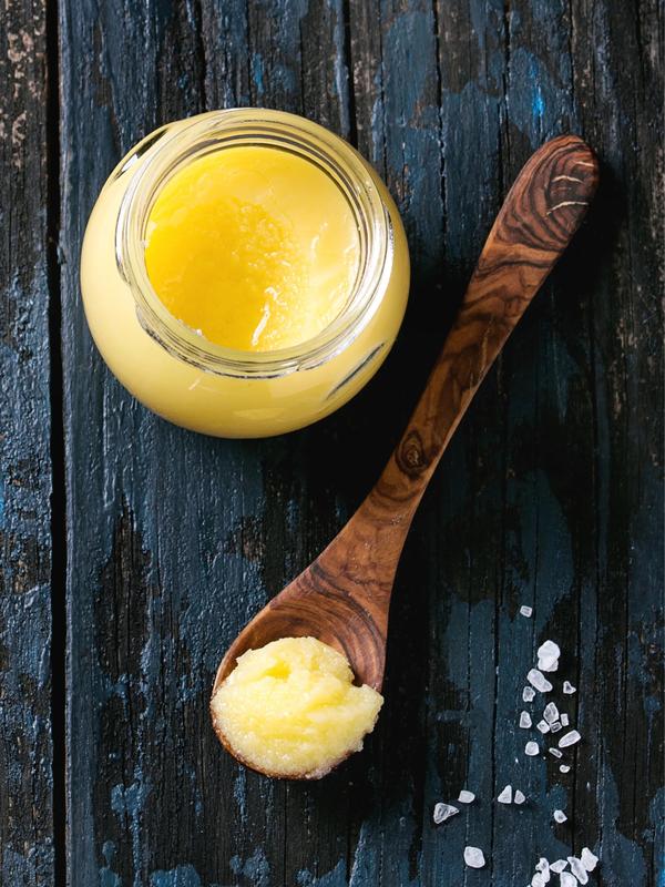 Patanjali Cow Ghee - 1kg | Pure and Traditional Indian Clarified Butter | Ayurvedic Goodness for Your Kitchen 4