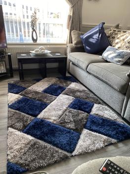 Product Review of So Soft 3D Polyester Shaggy 160cm x 230cm Extra Large Rug - Extra Fluffy, Carved Design, Hard Backed from M**e ** 0