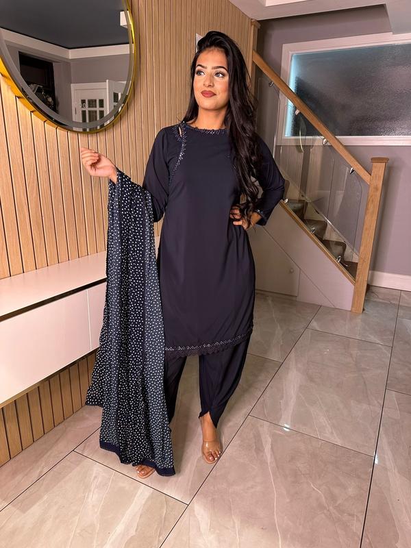 Afsana - Navy Cutout 5